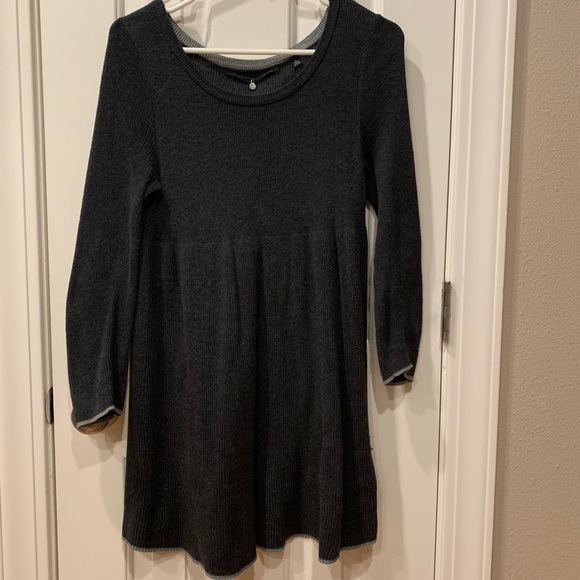 Anthropologie Sweaters - Small Anthropologie 3/4 Sleeve Gray Sweater